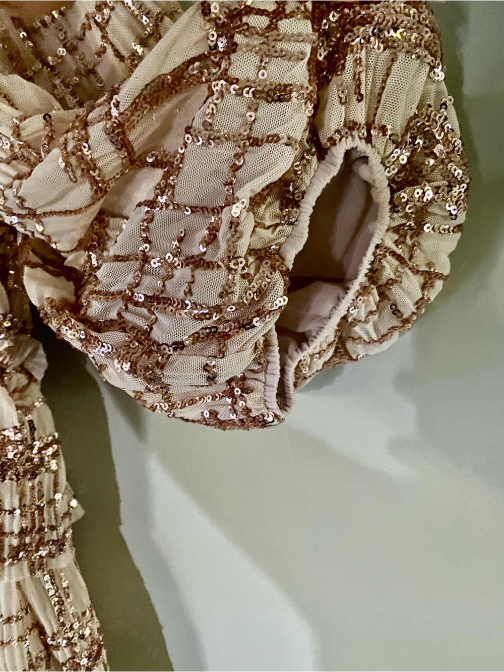 En Saison Embellished Tiered Midi Dress - Picture 7 of 10